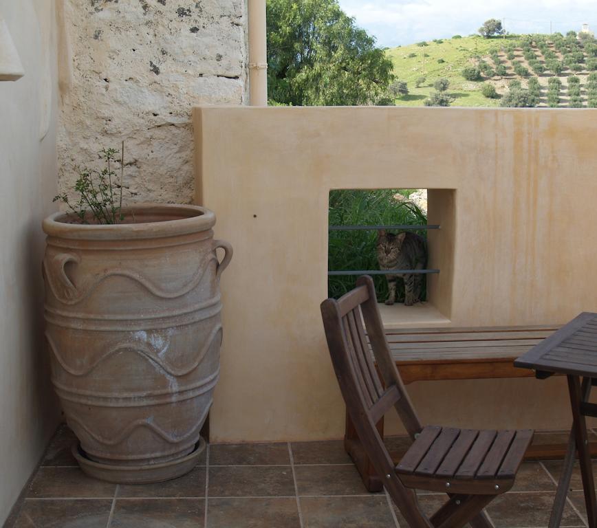 Agapi Holiday House Sívas エクステリア 写真